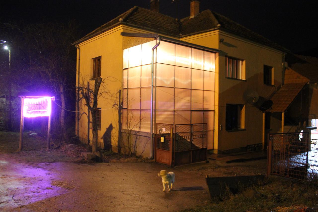 Stara Planina Vila Vesela Kuca Jalovik Izvor Exterior photo